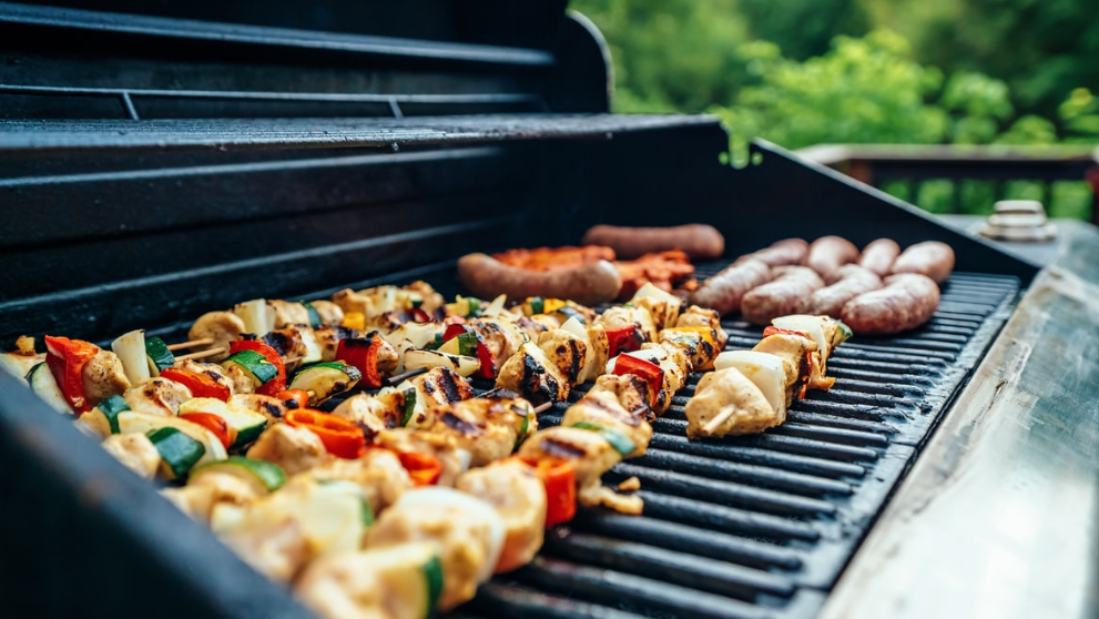 BBQ rooster schoonmaken: zo krijg je je rooster snel weer schoon