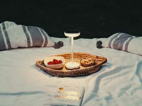 ZOLUNA Solar Tafellamp Bobbie Wit