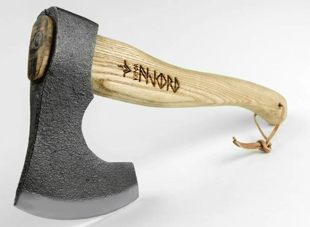 Njord Viktor Viking Medium | Vikingbijl  Njord Viktor Viking Medium | Vikingbijl
